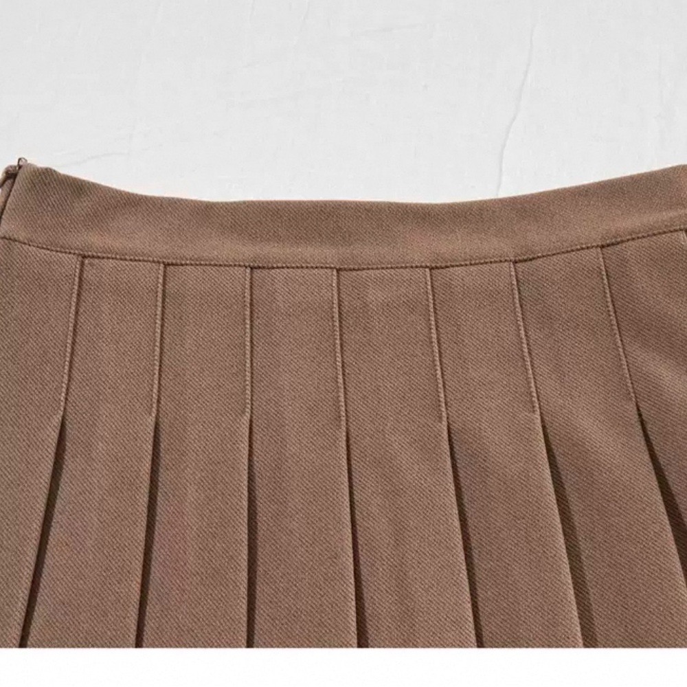 Stylish Brown Mini Skirt for Women - Picture 3 of 6